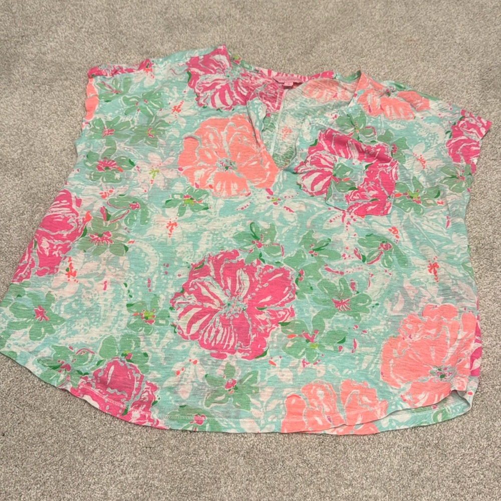 Women’s size XL Lilly Pulitzer top